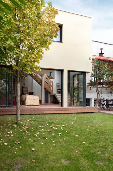 http://www.olivierchabaud.com/projets/files/gimgs/77_wkb-01.jpg